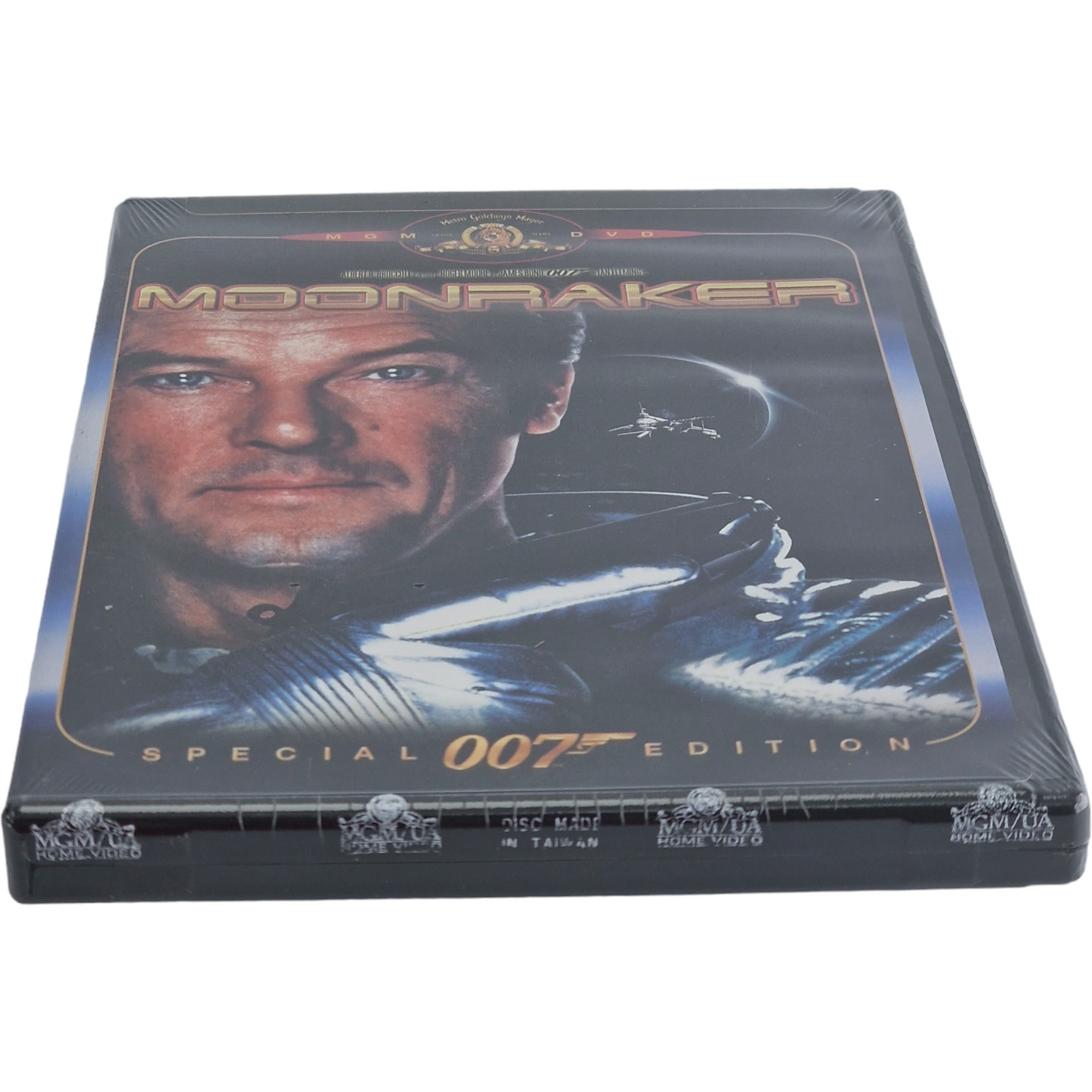 The Moonraker DVD 1979 James Bond  Roger Moore 2000 Zone 1