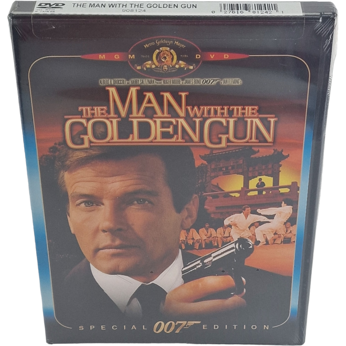 The Man with the Golden Gun DVD 1974 James Bond  Roger Moore 2000 Zone 1